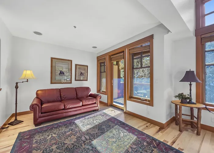 Union Creek Townhome 164d New Listing! Holiday home *
