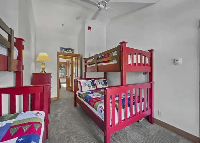 Union Creek Townhome 164d New Listing! *
